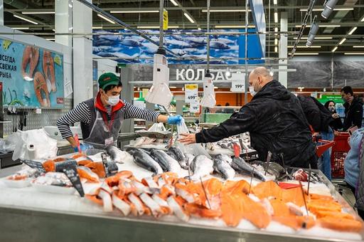 Розничные цены на мороженую рыбу в России после активного роста начали снижаться