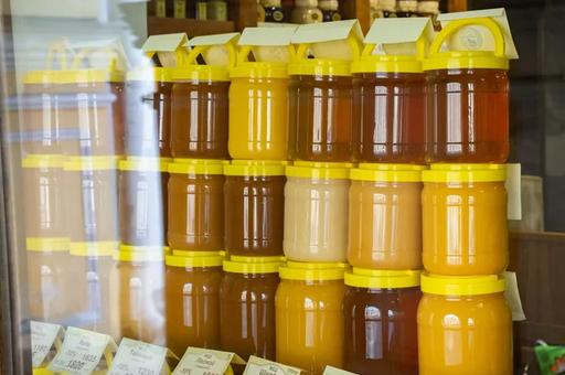 Россельхознадзор ввел усиленный лабораторный контроль меда из Австралии