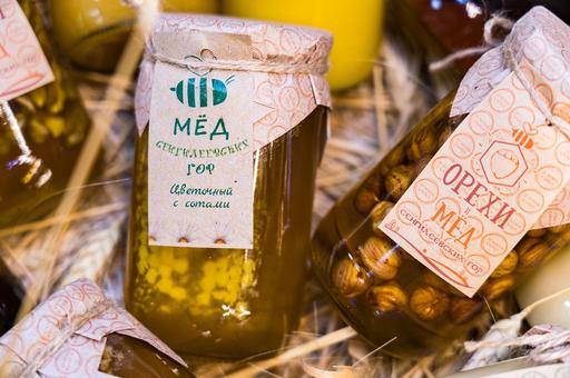 Пчеловодам объяснили, попадет ли натуральный мед под обязательную маркировку