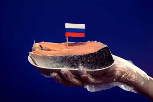 Россия вышла на первое место в мире по добыче лосося