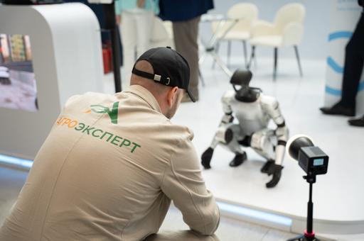 Госрегулирование искусственного интеллекта неизбежно, считает глава Сбербанка