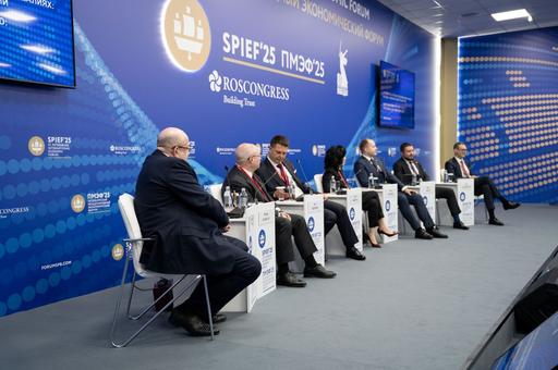 «Мясофорния» инвестирует 23 млрд рублей в свиноводческий кластер в Ленобласти