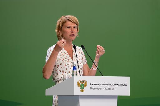 Оксана Лут: Россия ждет ответа ЮАР по поставкам жирафов для зоопарков