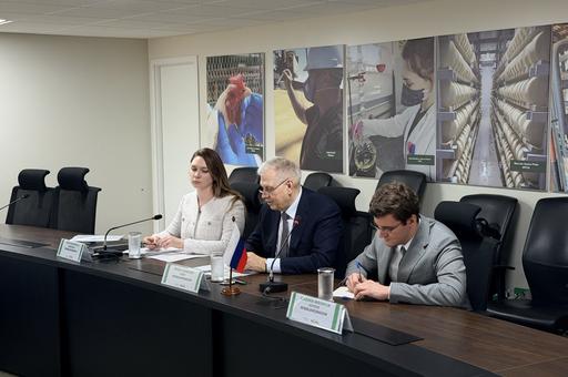 Россия и Бразилия предложат ВОЗЖ обновить ветеринарные протоколы для крупных стран